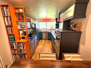 Photo 21- click for photo gallery